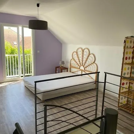 Сasa de vacaciones Ty Green, Maison De Avec Piscine Partagée En Campagne Proche De Pau