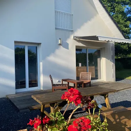 Сasa de vacaciones Ty Green, Maison De Avec Piscine Partagée En Campagne Proche De Pau *